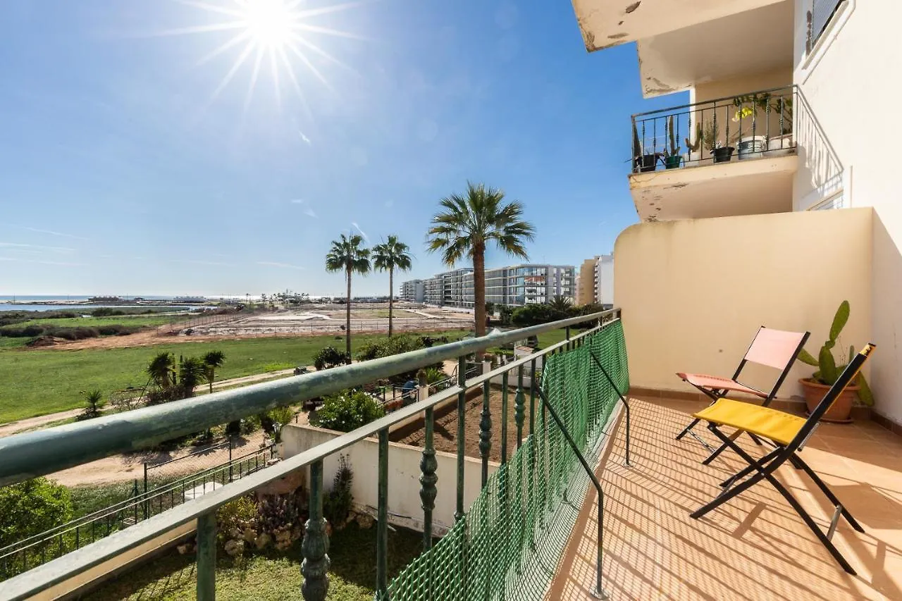Beach Front View Armacao De Pera Flat Португалия