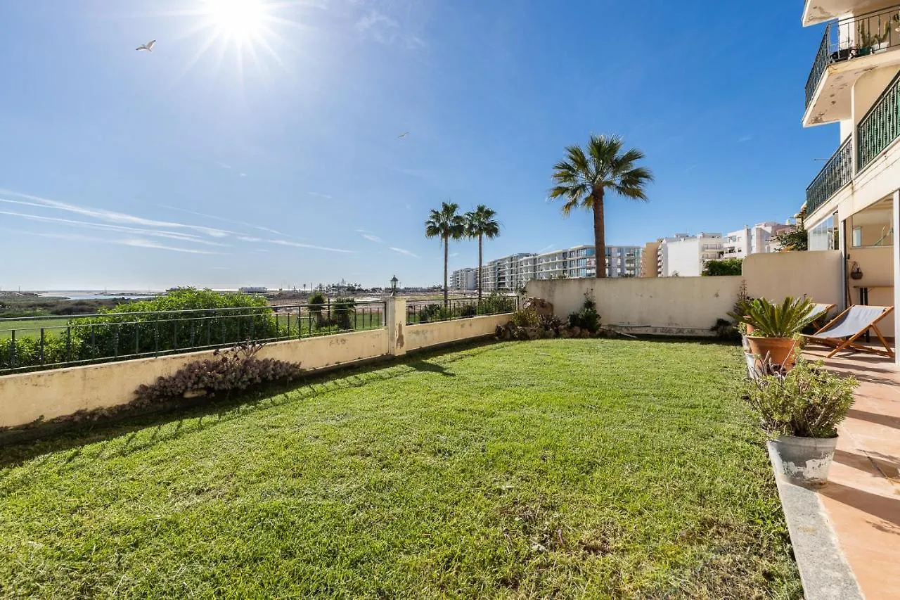 Beach Front View Armacao De Pera Flat